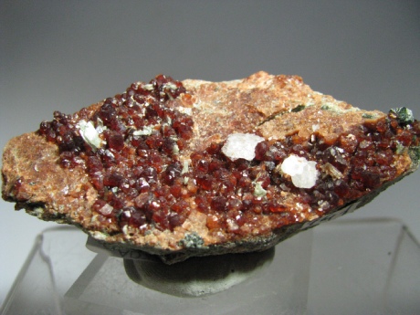 Apatite, Hessonite - Bellecombe, Chatillon, Aosta Valley, Italy