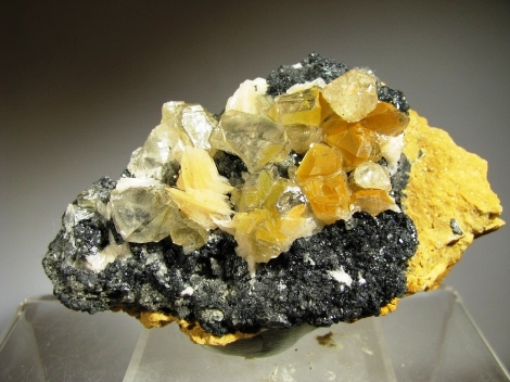 Cerussite, Baryte - Mibladen, Midelt, Morocco