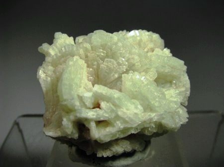 Prehnite  -   Imilchil, High Atlas, Morocco