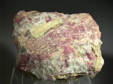 Muscovite, Spudomene, quartz  - Harding Mine, New Mexico, USA