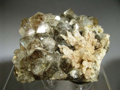 Quartz - Tizi Ticka, Atlas, Morocco